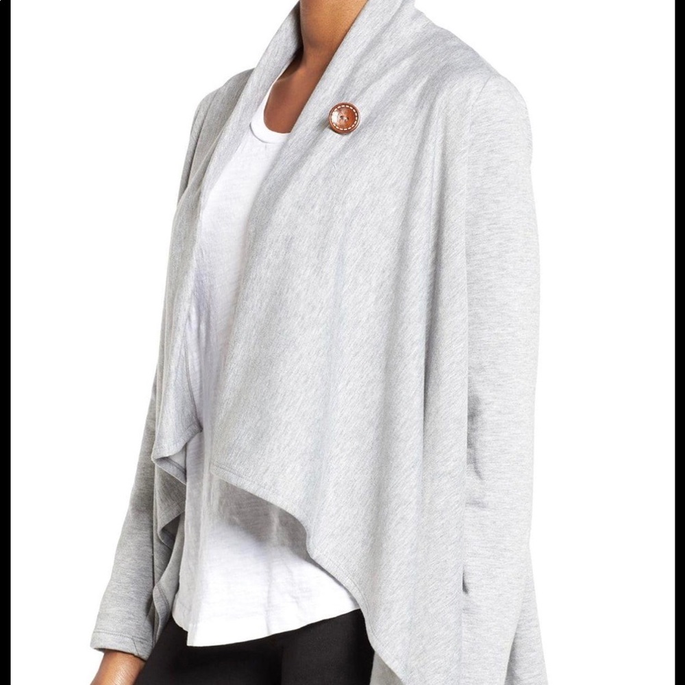 Babeau Wrap Csrdigan With Button